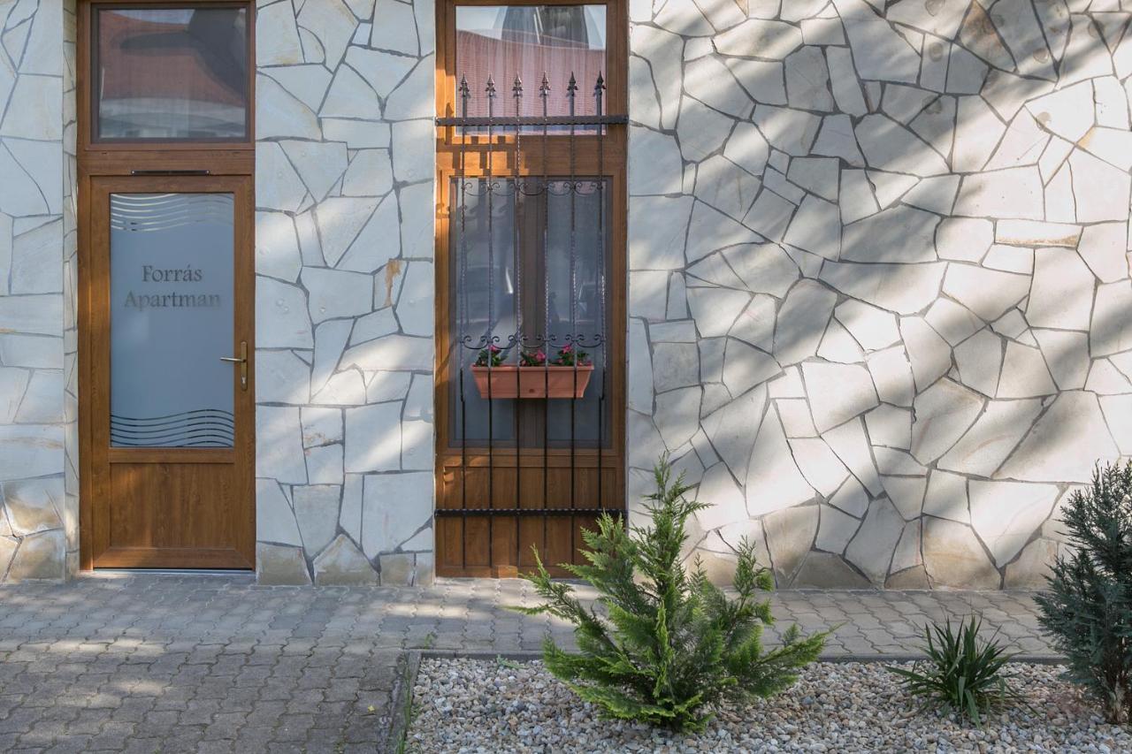 Forrás Apartman Eger Exterior foto